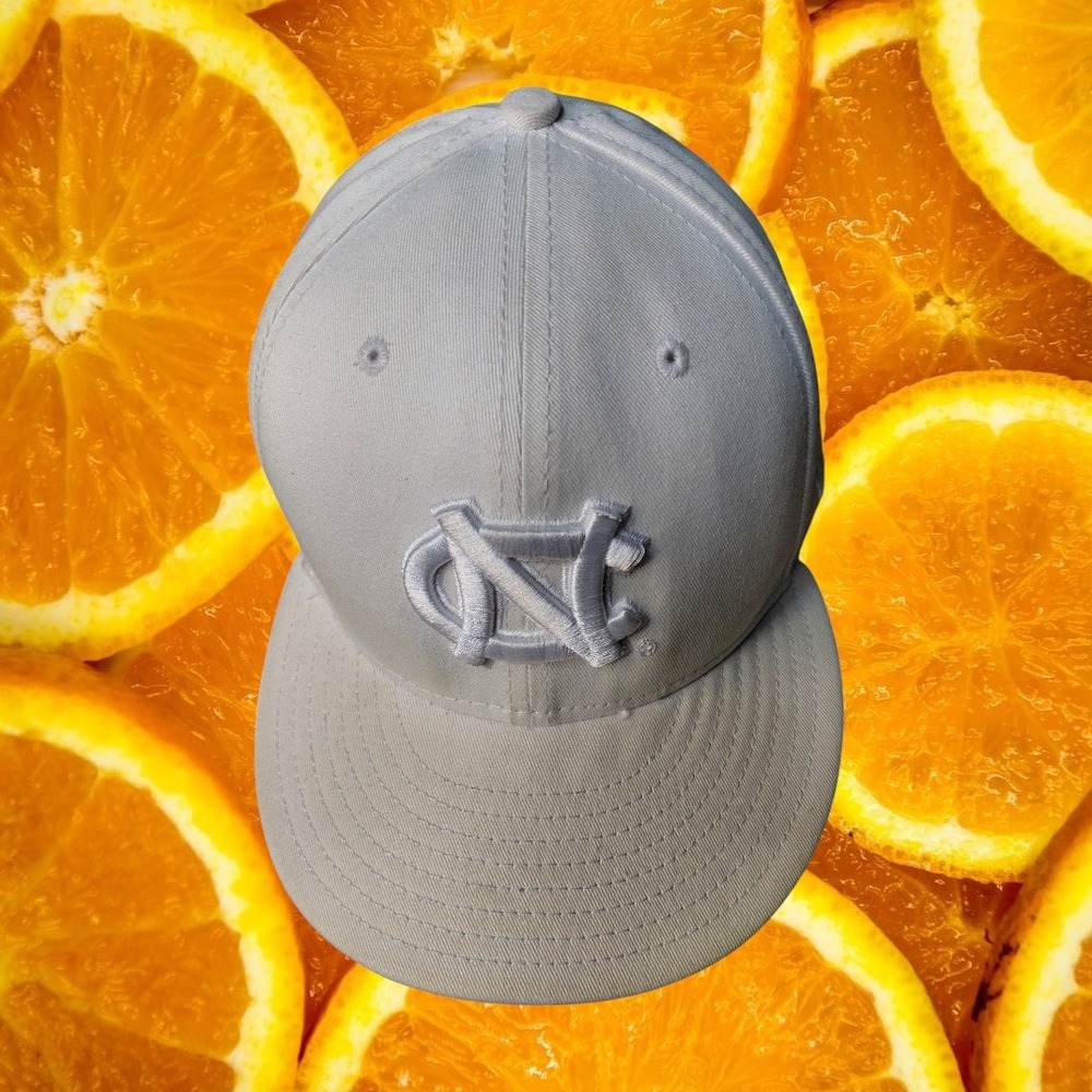 New Era 59FIFTY‎ UNC Tar Heels Fitted Baseball Cap Light Grey